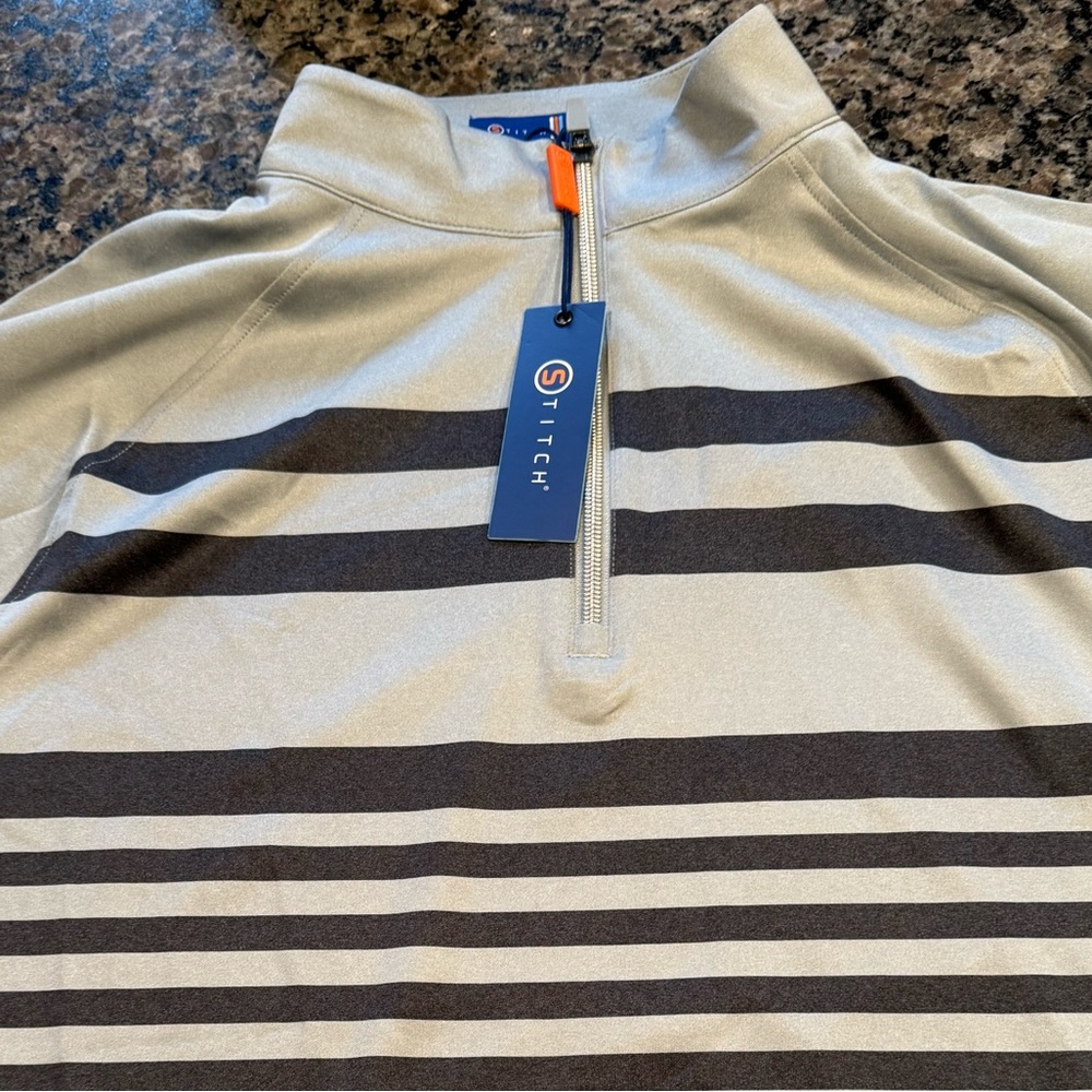 Stitch pullover half zip